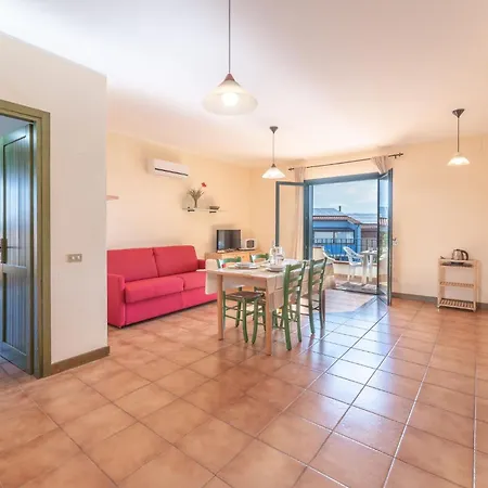 Quaint I Mirti Bianchi 1 Bedroom Sleeps 2 Persons Num0488n Appartement *